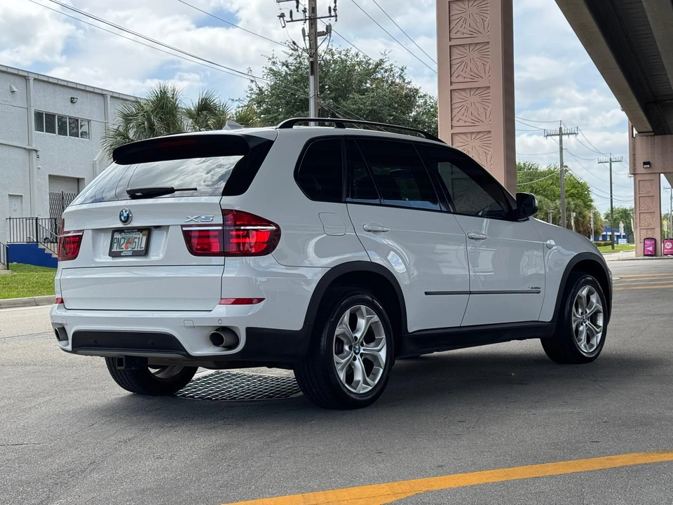 2013 BMW E70 X5 - Image 14 of 31