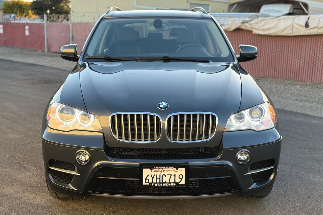 2013 BMW E70 X5 - Image 2 of 31