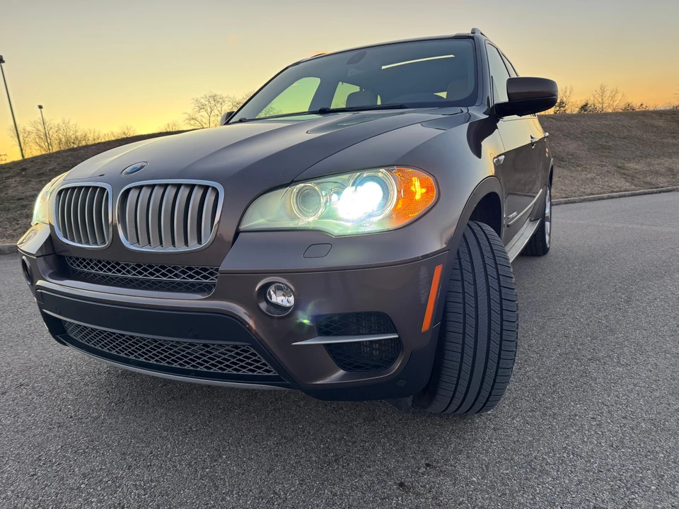 2013 BMW E70 X5 - Image 16 of 31