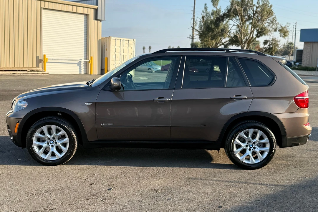 2013 BMW E70 X5 - Image 3 of 31