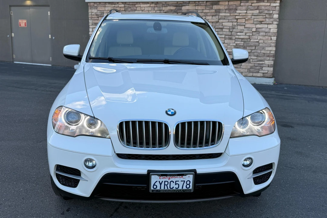 2013 BMW E70 X5 - Image 2 of 31
