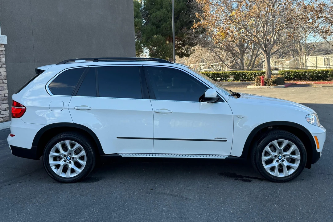 2013 BMW E70 X5 - Image 3 of 31