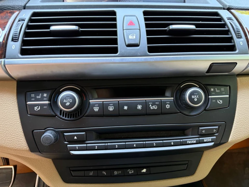 2013 BMW E70 X5 - Image 10 of 20