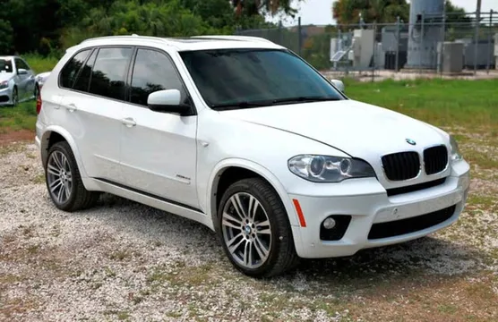 2013 BMW X5 xDrive35i Premium Sport Utility 4D