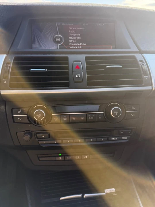 2013 BMW E70 X5 - Image 16 of 20
