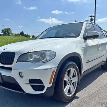 2013 BMW X5 · xDrive35i Sport Utility 4D