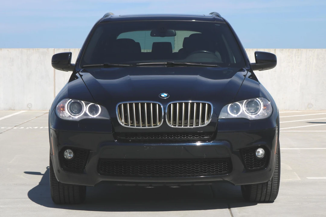 2013 BMW E70 X5 4.8i & xDrive50i - Image 2 of 5