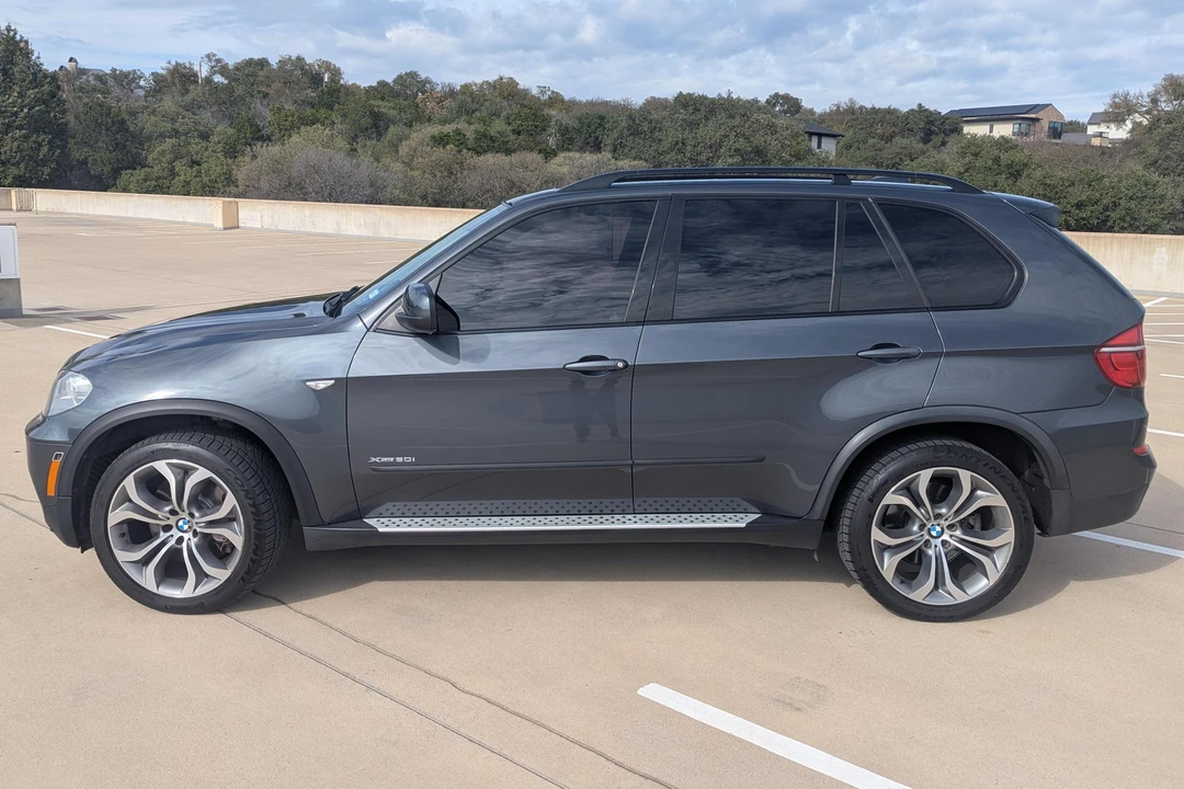 2013 BMW E70 X5 4.8i & xDrive50i - Image 3 of 31