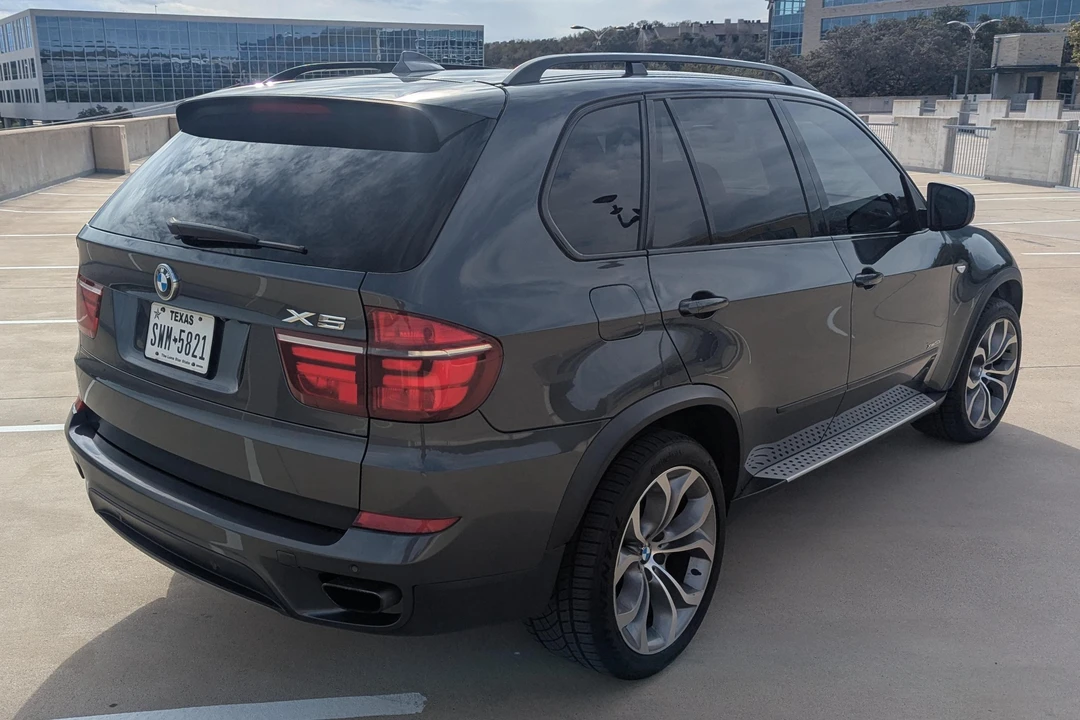 2013 BMW E70 X5 4.8i & xDrive50i - Image 4 of 31