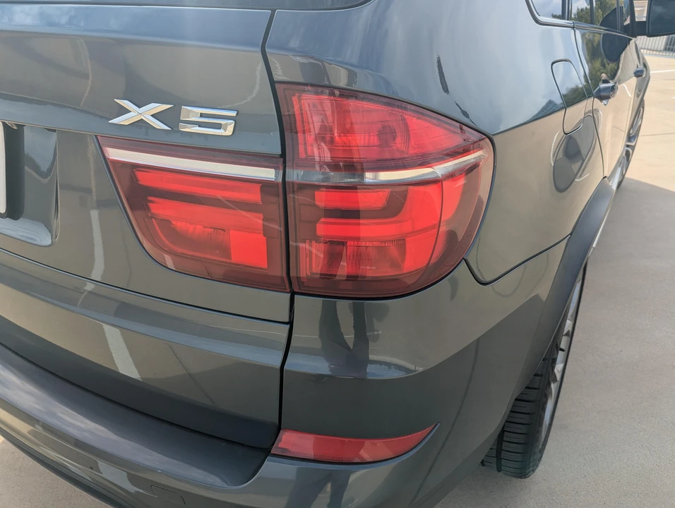 2013 BMW E70 X5 4.8i & xDrive50i - Image 25 of 31