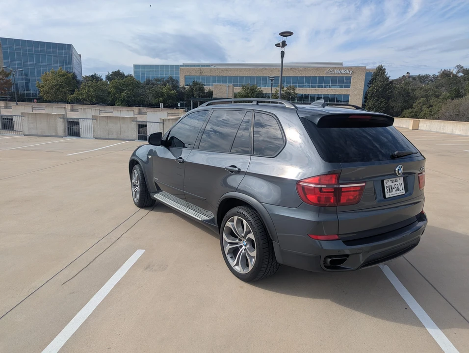 2013 BMW E70 X5 4.8i & xDrive50i - Image 8 of 31
