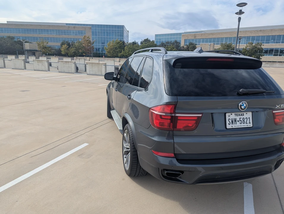 2013 BMW E70 X5 4.8i & xDrive50i - Image 9 of 31
