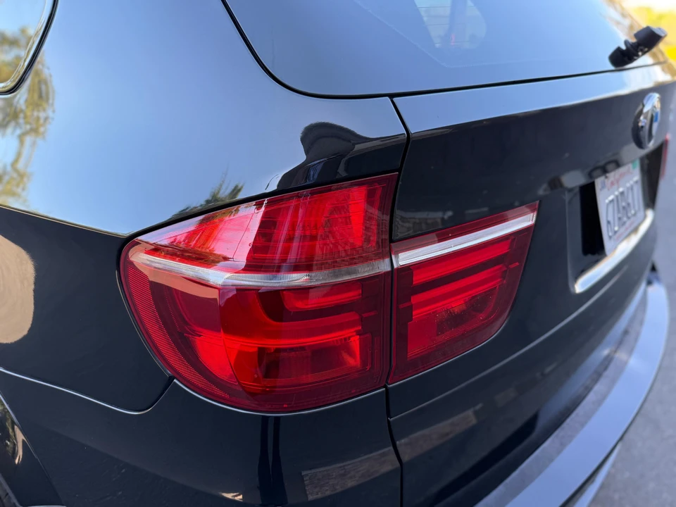 2013 BMW E70 X5 4.8i & xDrive50i - Image 28 of 31