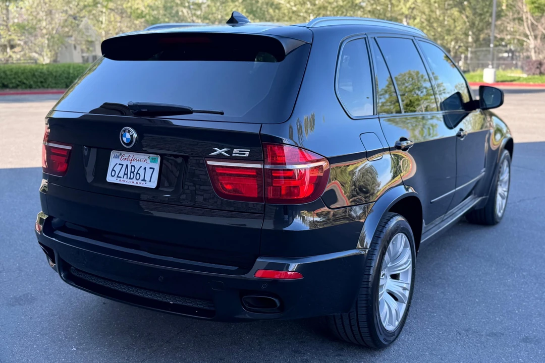 2013 BMW E70 X5 4.8i & xDrive50i - Image 4 of 31