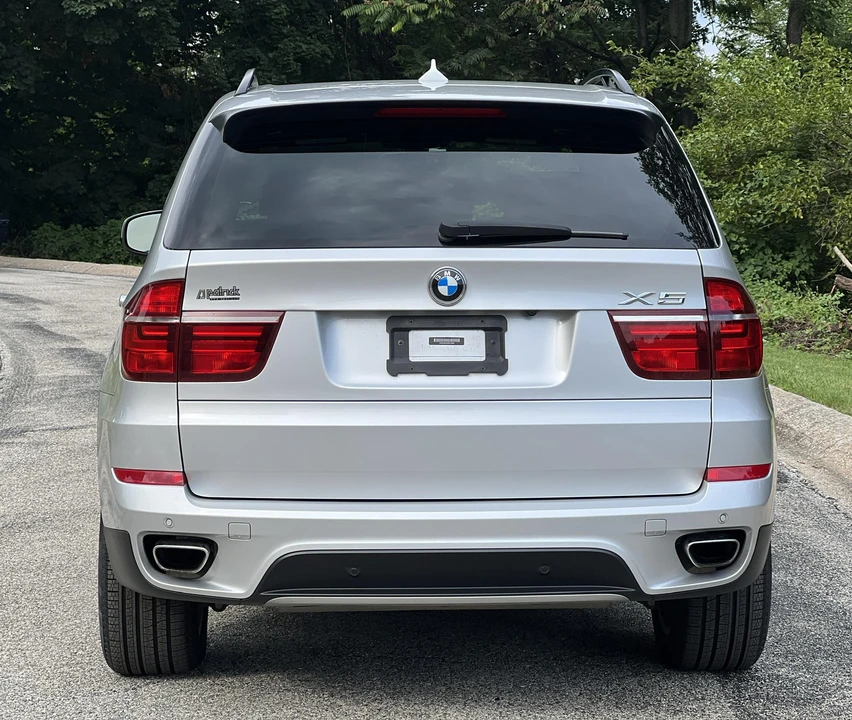 2013 BMW E70 X5 4.8i & xDrive50i - Image 19 of 31