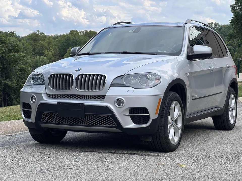 2013 BMW E70 X5 4.8i & xDrive50i - Image 8 of 31
