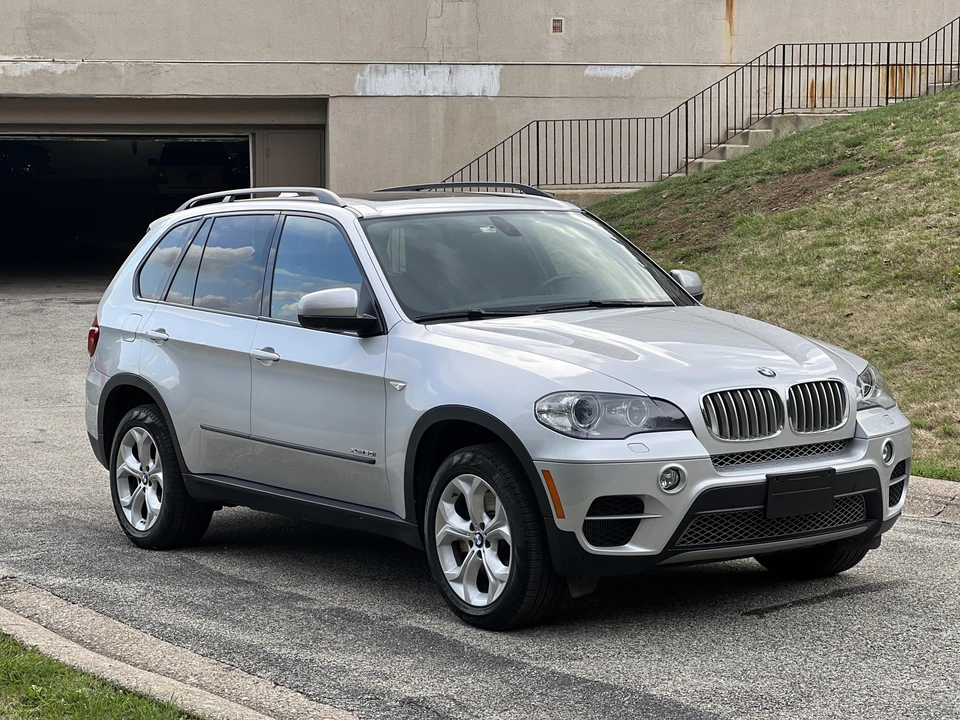 2013 BMW E70 X5 4.8i & xDrive50i - Image 28 of 31
