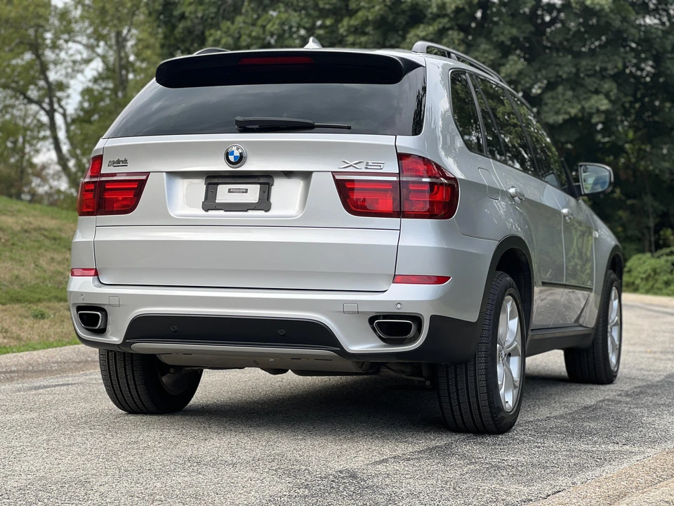 2013 BMW E70 X5 4.8i & xDrive50i - Image 21 of 31