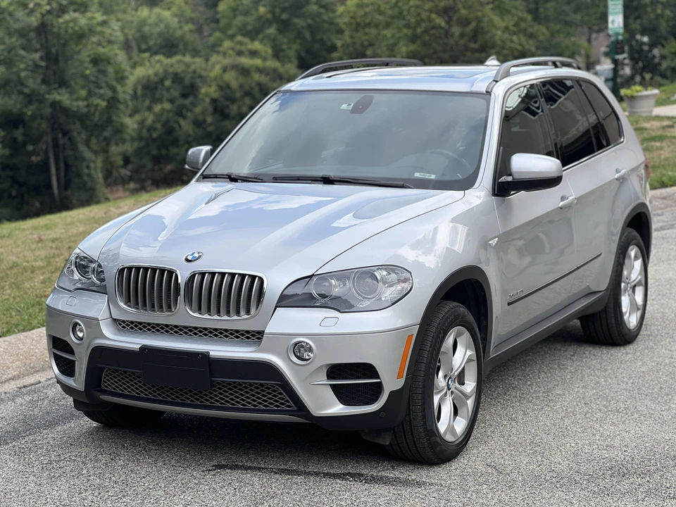 2013 BMW E70 X5 4.8i & xDrive50i - Image 9 of 31