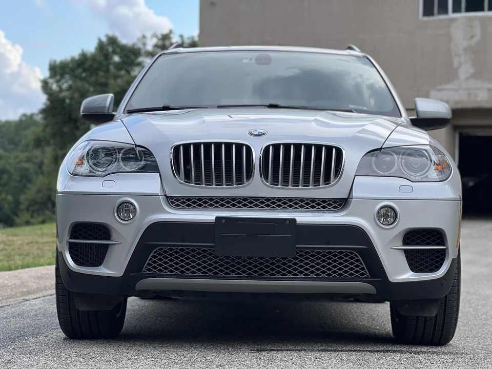 2013 BMW E70 X5 4.8i & xDrive50i - Image 7 of 31