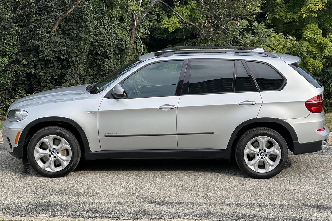 2013 BMW E70 X5 4.8i & xDrive50i - Image 3 of 31