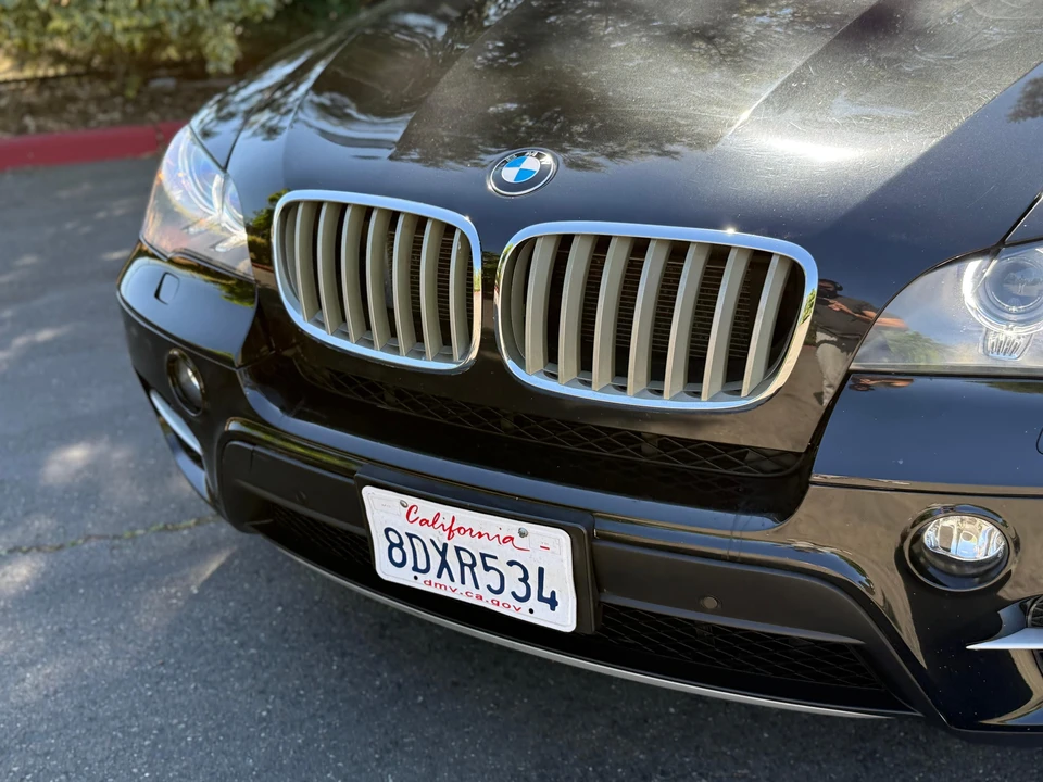 2013 BMW E70 X5 4.8i & xDrive50i - Image 14 of 31