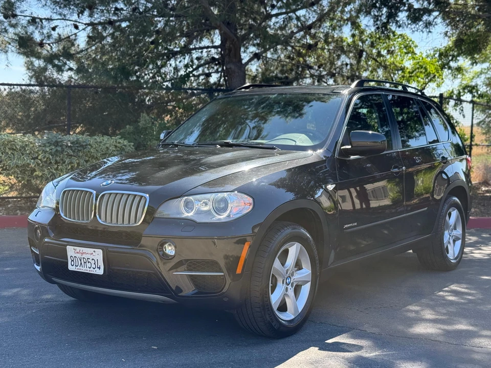 2013 BMW E70 X5 4.8i & xDrive50i - Image 6 of 31