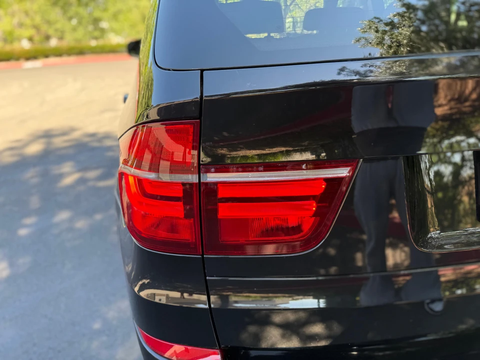 2013 BMW E70 X5 4.8i & xDrive50i - Image 26 of 31