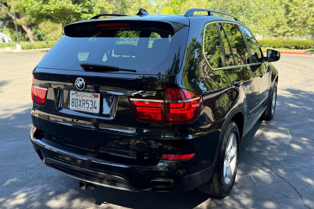 2013 BMW E70 X5 4.8i & xDrive50i - Image 4 of 31