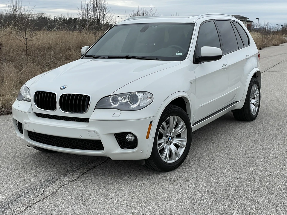 2013 BMW E70 X5 4.8i & xDrive50i - Image 5 of 13