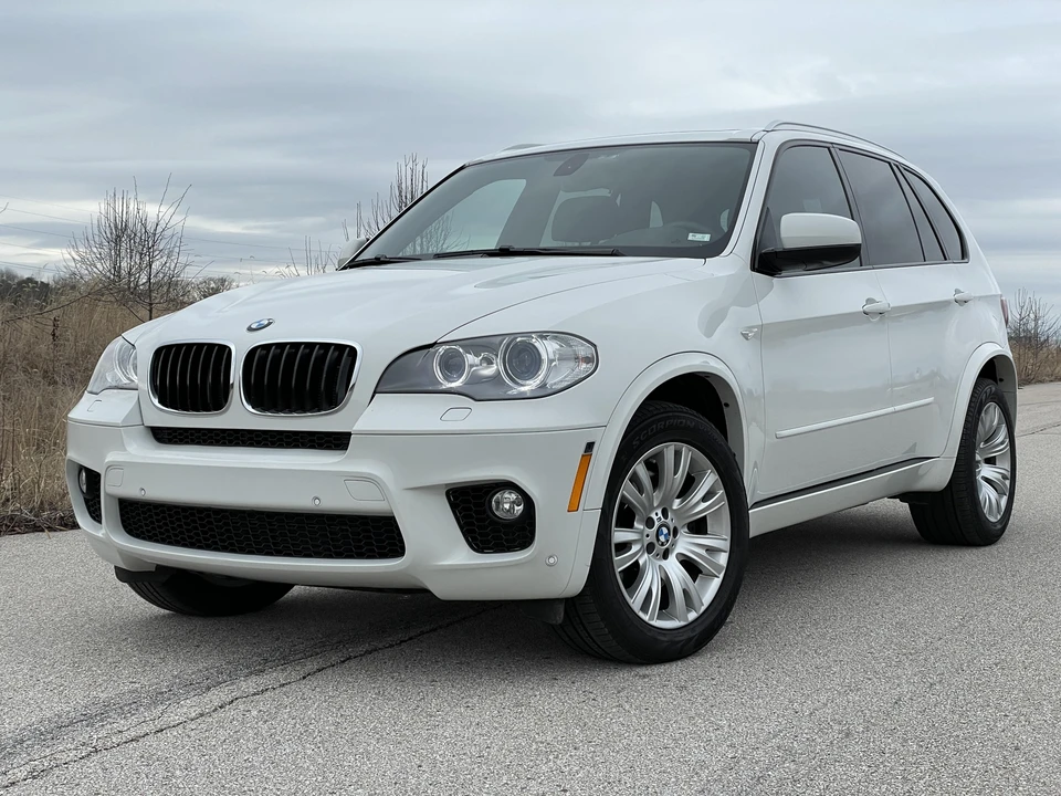 2013 BMW E70 X5 4.8i & xDrive50i - Image 2 of 13
