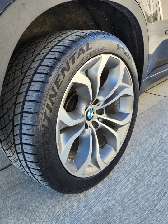 2013 BMW E70 X5 4.8i & xDrive50i - Image 14 of 27