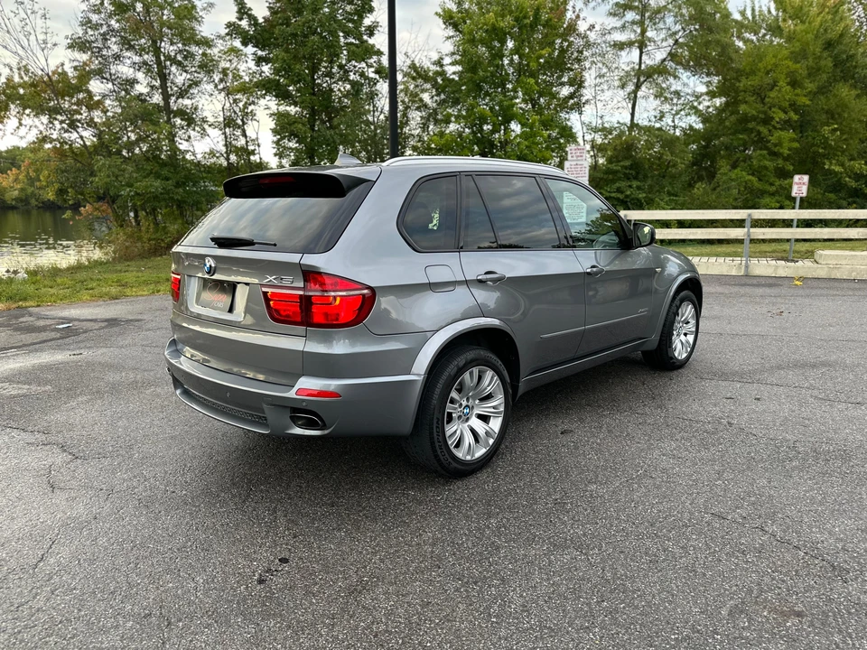 2013 BMW E70 X5 4.8i & xDrive50i - Image 19 of 31