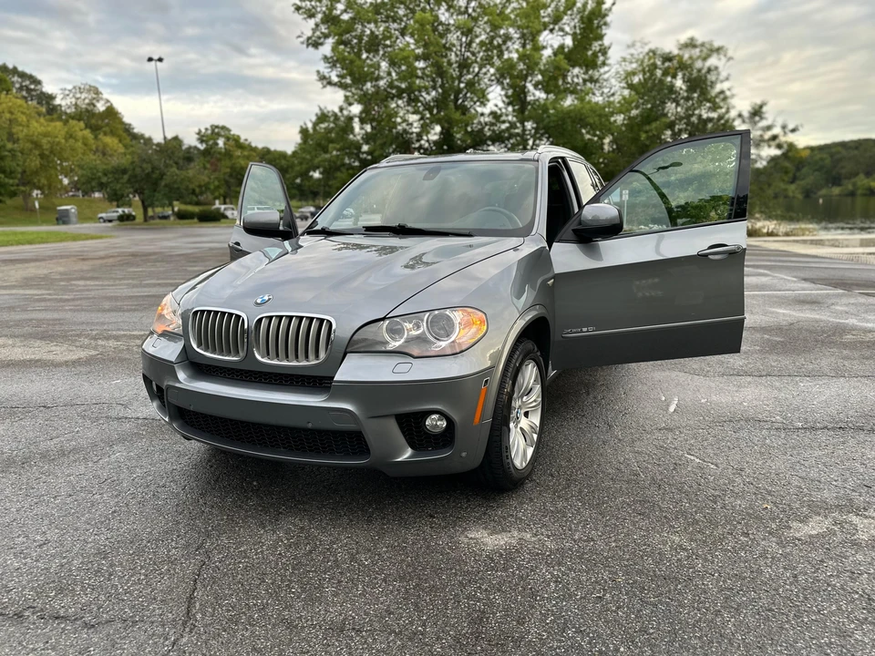 2013 BMW E70 X5 4.8i & xDrive50i - Image 27 of 31