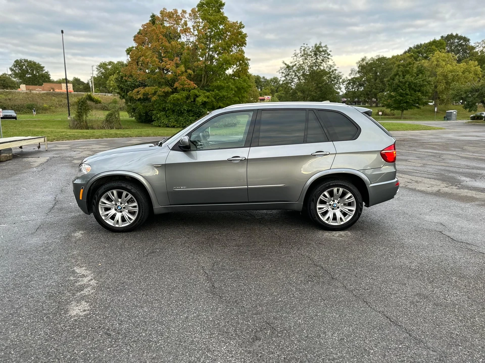 2013 BMW E70 X5 4.8i & xDrive50i - Image 10 of 31