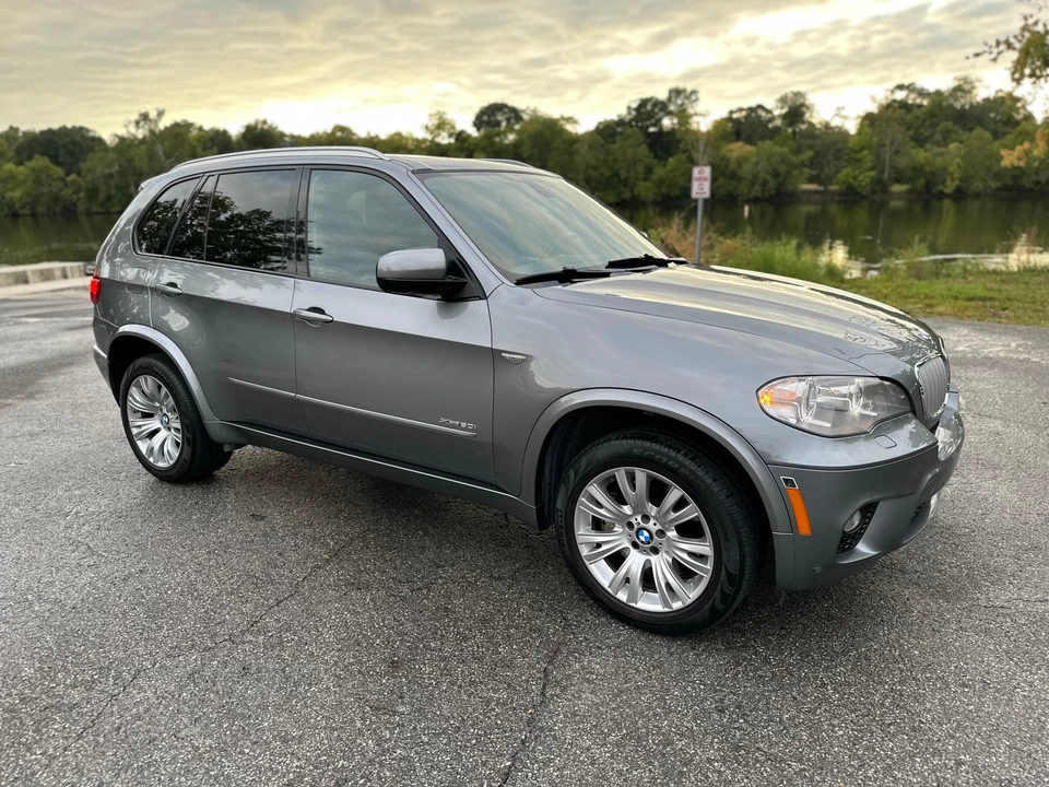 2013 BMW E70 X5 4.8i & xDrive50i - Image 23 of 31
