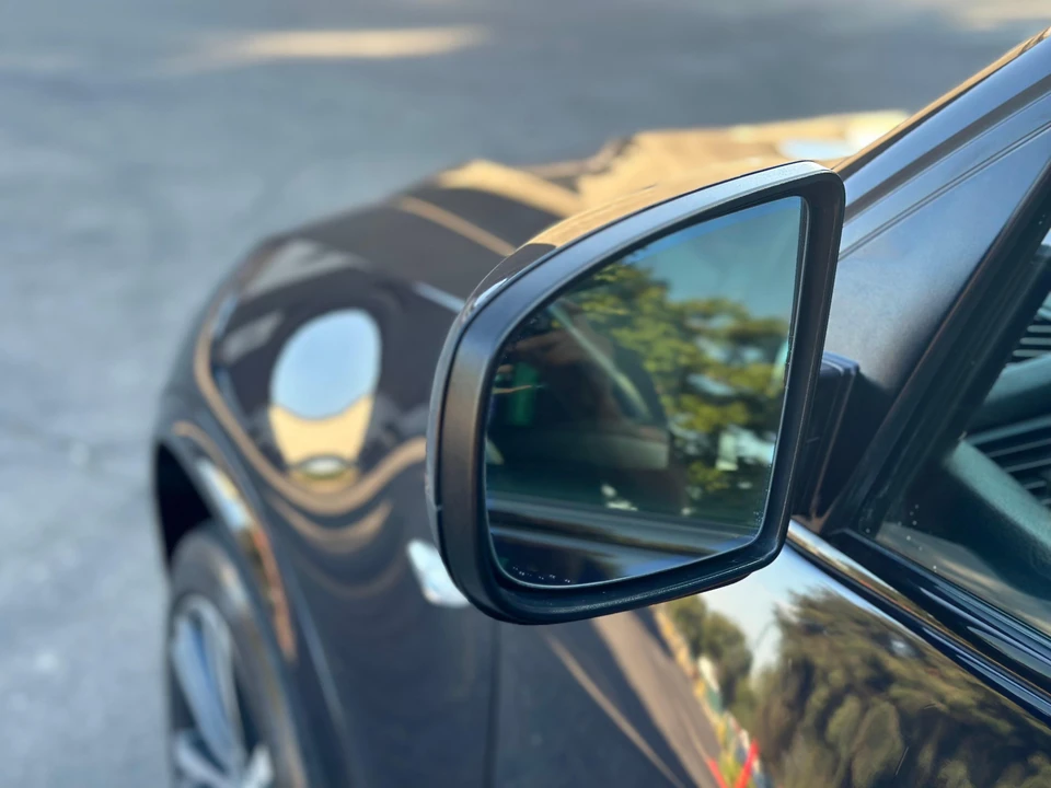 2013 BMW E70 X5 4.8i & xDrive50i - Image 23 of 31
