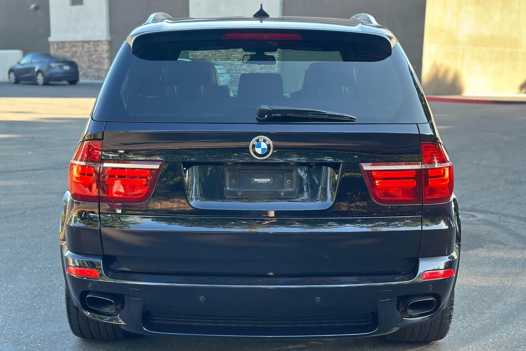 2013 BMW E70 X5 4.8i & xDrive50i - Image 5 of 31