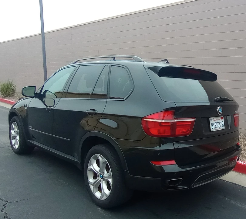 2013 BMW E70 X5 4.8i & xDrive50i - Image 10 of 31