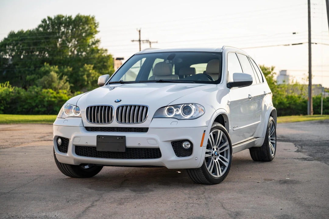 2013 BMW E70 X5 4.8i & xDrive50i - Image 9 of 31