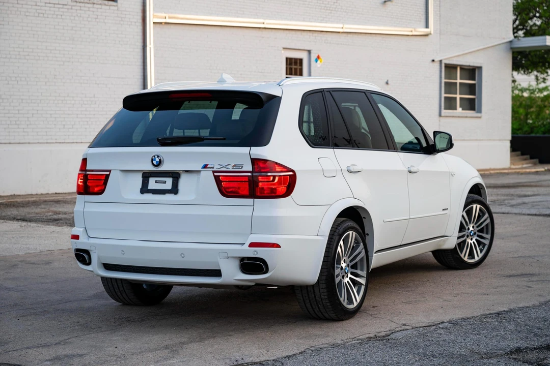 2013 BMW E70 X5 4.8i & xDrive50i - Image 20 of 31