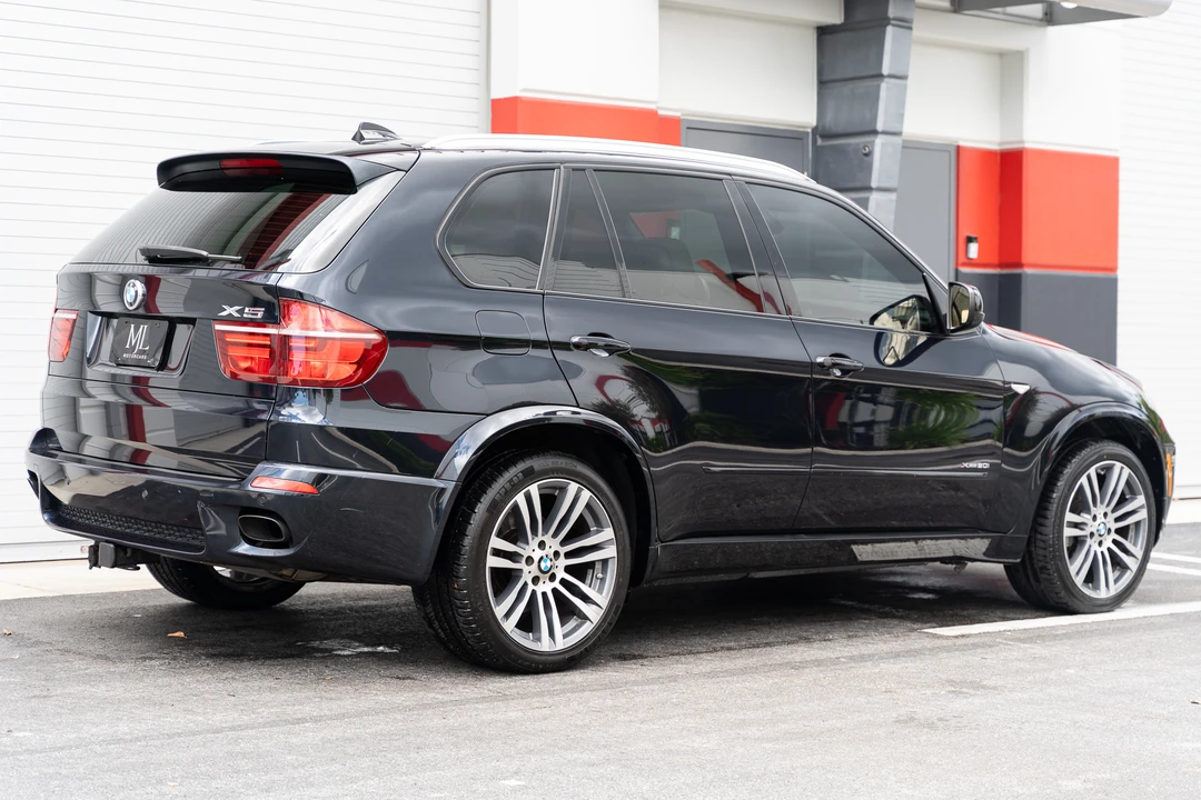 2013 BMW E70 X5 4.8i & xDrive50i - Image 25 of 31