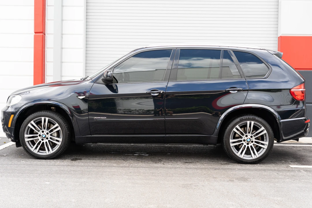 2013 BMW E70 X5 4.8i & xDrive50i - Image 11 of 31