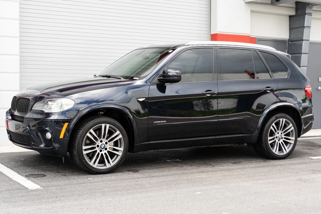 2013 BMW E70 X5 4.8i & xDrive50i - Image 9 of 31