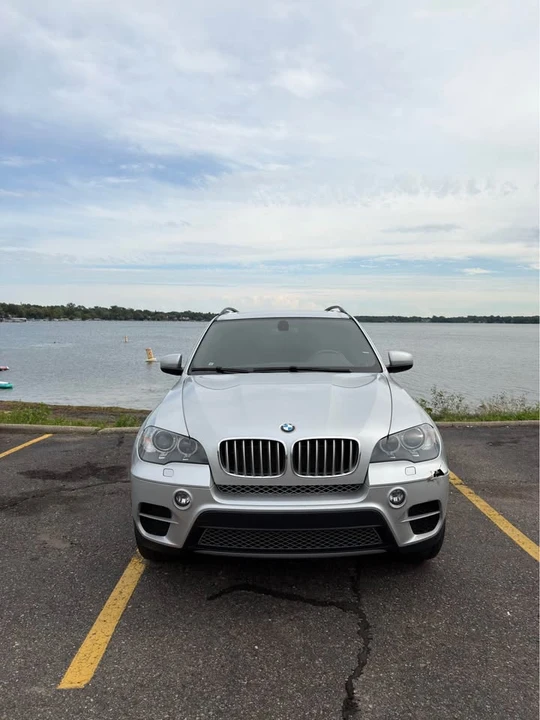 2013 BMW E70 X5 4.8i & xDrive50i - Image 2 of 13
