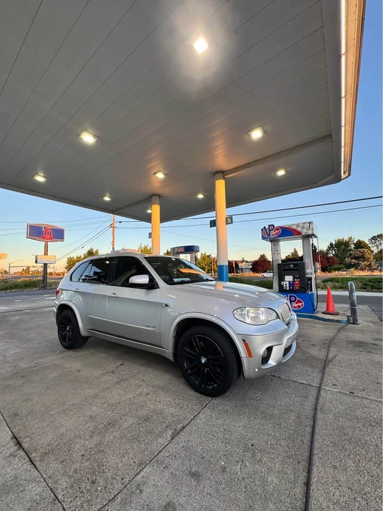 2013 BMW E70 X5 4.8i & xDrive50i - Image 15 of 16