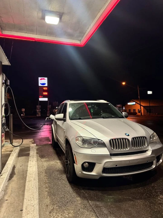 2013 BMW E70 X5 4.8i & xDrive50i - Image 3 of 16
