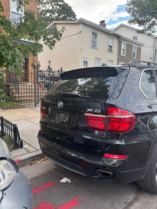 2013 BMW E70 X5 4.8i & xDrive50i - Image 4 of 8