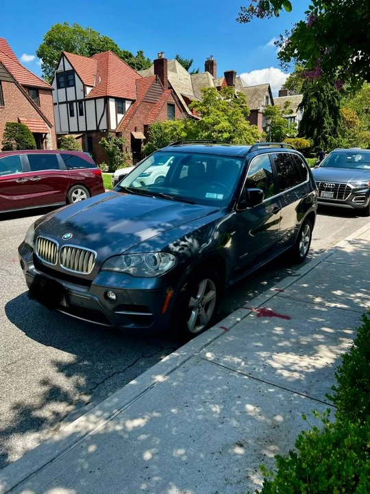 2013 BMW E70 X5 4.8i & xDrive50i - Image 3 of 9