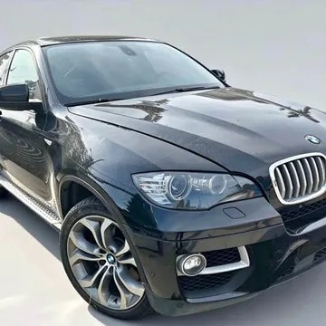 2013 BMW X6 M